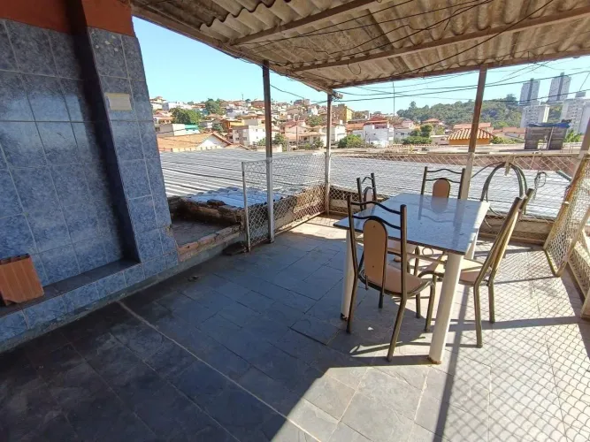 Kitnet para alugar, no bairro Diamante, Barreiro/MG.