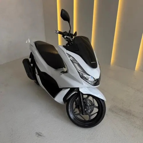 HONDA PCX - 2025/2025 - IMPECÁVEL