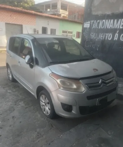 VENDO SUCATA