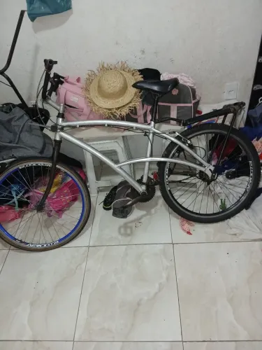 Bicicleta caloi aro 26 quadro de alumínio aceito trocas