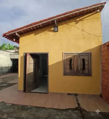 Vende-se casa com terreno em marituba 