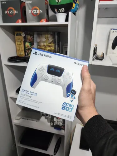 Controle DualSence PS5 - Astro BOT Lacrado