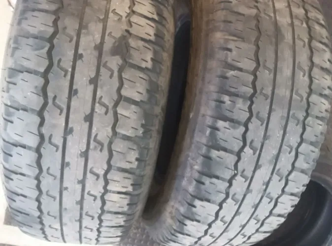 Pneus 17" caminhonete 