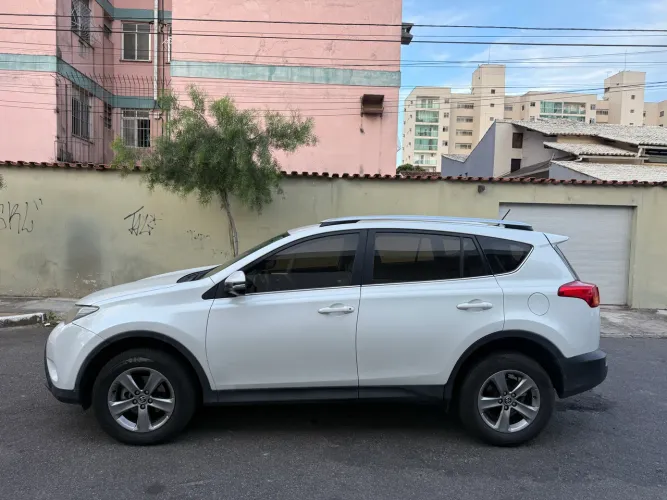 Toyota RAV4 2.0 4X2 16V Aut. 2015