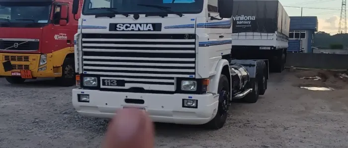 SCANIA T 113 360 FRONT 6x2 (1994) À VENDA! ? 6x2 (Caminhão Truck) Estofamento NOVO
