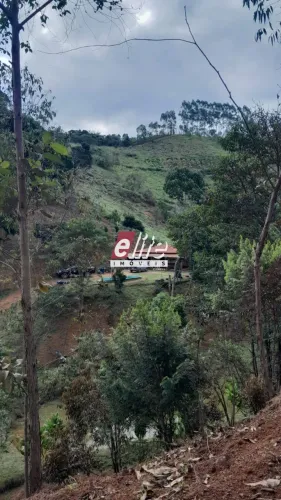 Sítio à venda no bairro PEROBAS - Domingos Martins/ES