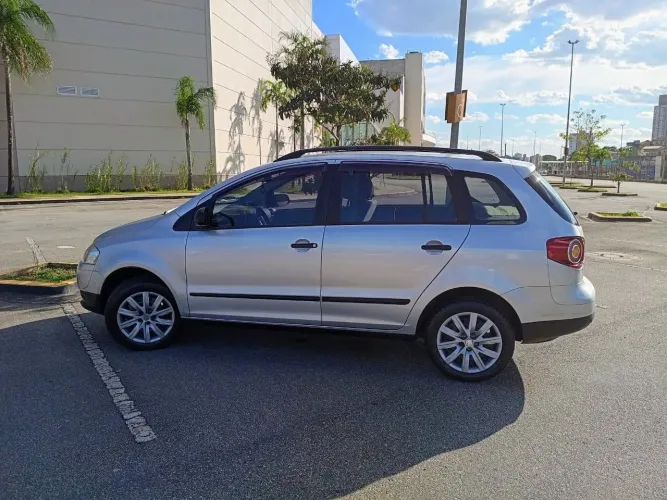 Volkswagen Spacefox 1.6/ 1.6 Trend Total Flex 8V 5P 2010