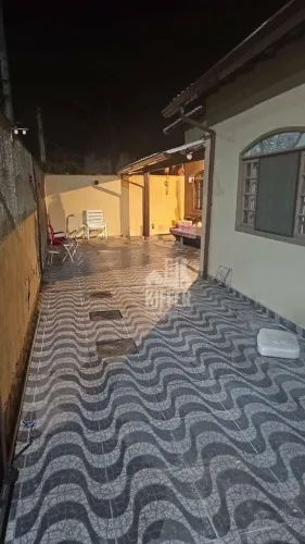 Casa com 2 dormitórios para alugar, 80 m² por R$ 3.050,00/mês - Mumbuca - Maricá/RJ