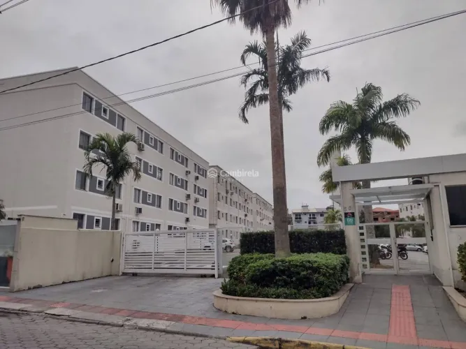Apartamento semimobiliado 02 dormitórios para locação no bairro Roçado