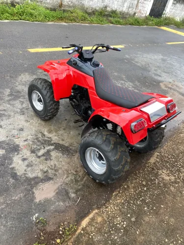 Quadriciclo Kawazaki klf 250 