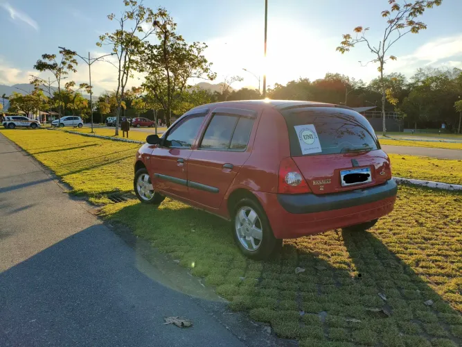 Renault Clio RT/ Privil. 1.0/1.0 Hi-power 16V 5P 2004