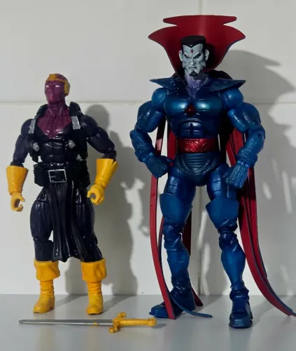 Marvel Legends Toy Biz - Senhor Sinistro + Barão Zemo - Estado de Novo
