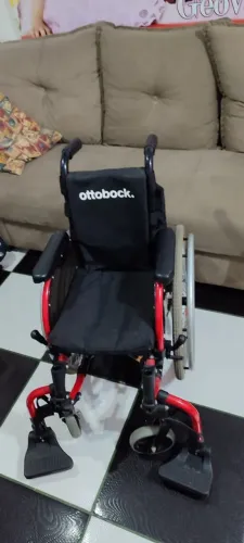 Cadeira de rodas startM6 Júnior Ottobock 480f53 infanto juv.,usou uma vez e andou e depois