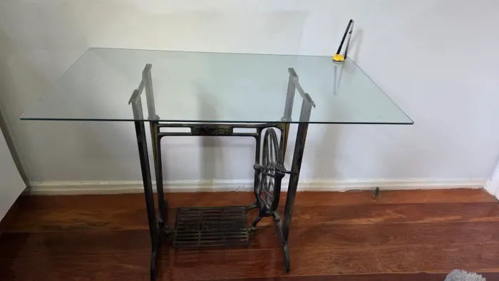 Pé de máquina Singer