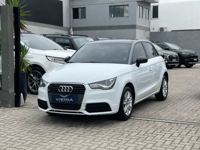 Audi A1 Sportback 1.4 TFSI 5P S-tronic 2015