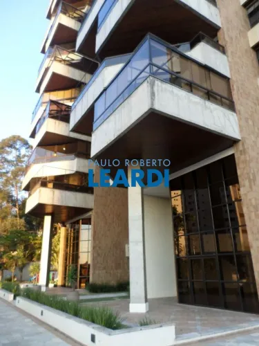 APARTAMENTO - MORUMBI - SP