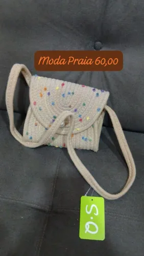 Vendo bolsas de praia de palha!