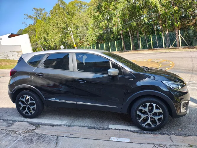 Renault Captur Intense Bose 2.0 16V Flex 5P AUT 2020