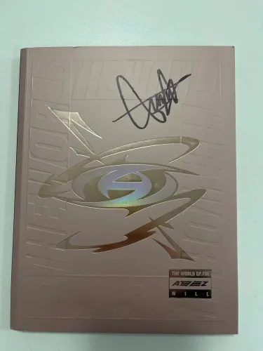ATEEZ Álbum Will Autografado