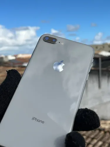 Iphone 8 plus bateria 81% Original 