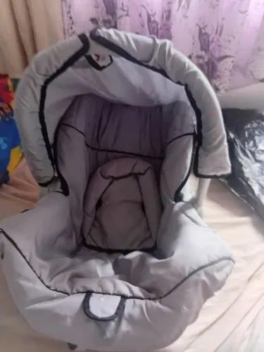 Bebe conforto e cadeirinha