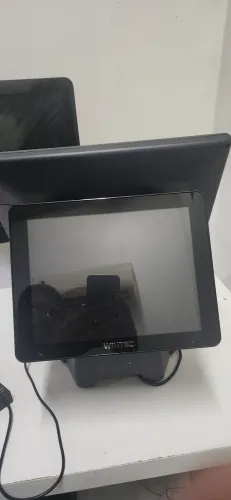 Computador caixa touch-screen