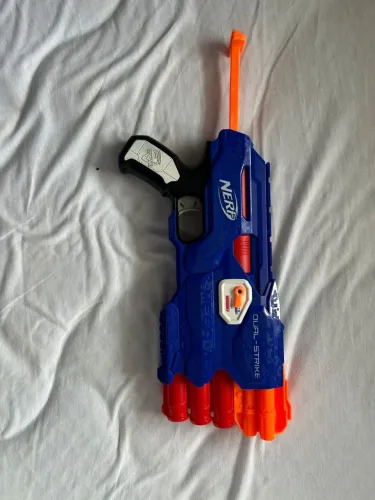 Armas de brinquedo Nerfs