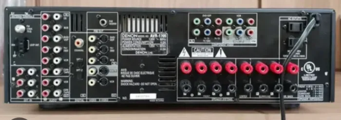 receiver Denon AVR-1705, 6.1 canais.