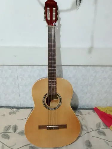 Violão Giannini Nylon bom Estado de conservação 