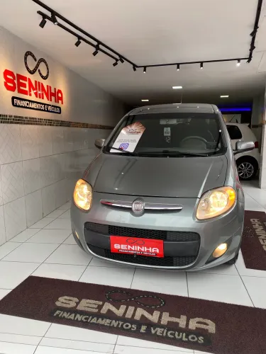 Fiat Palio Attractive 1.0 EVO Fire Flex 8V 5P 2012