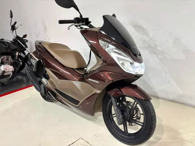 Honda PCX - 150 com Partida 
