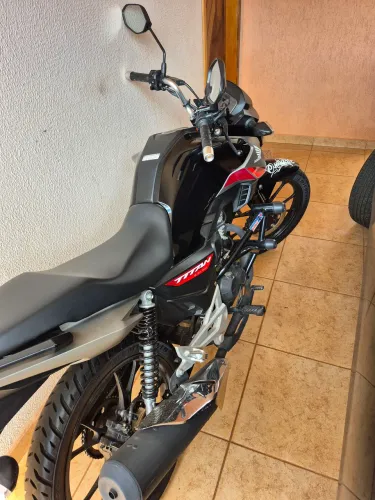 TITAN 160 ABS