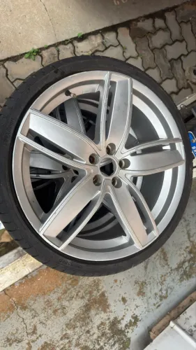 Aro esportivo 20" Audi