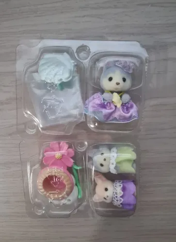 Sylvanian Families Blind Bag Huskys e Feneco