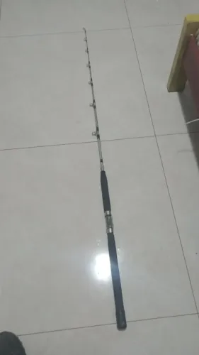 Varas de pesca molinete