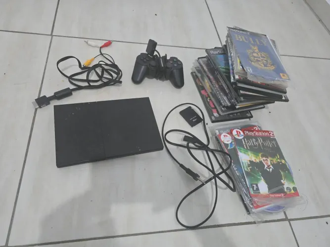 Ps2+ controle + memori card e games