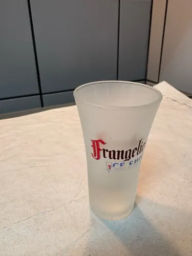 Copo de shot Frangelico Ice Shot