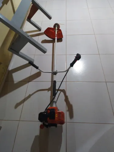roçadeira Arator