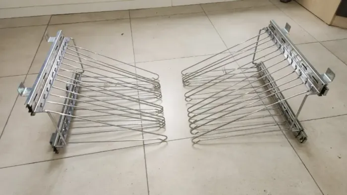 Calceiro deslizante para closet