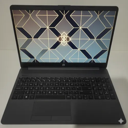 Notebook HP G9 i3-1315U (6 Núcleos) (13 Dias de Uso)