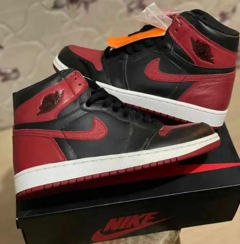 Air Jordan 1 Banned Rasgado