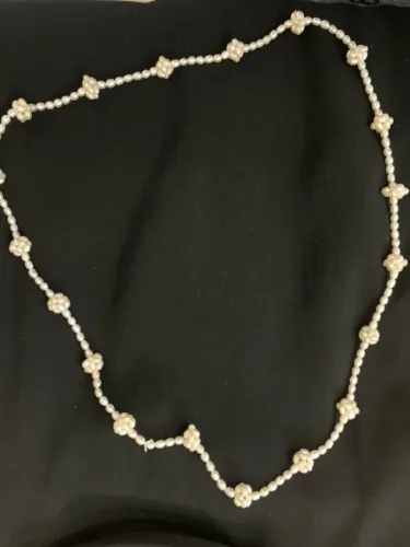 Colar em nózinhos de pérola maravilhoso .