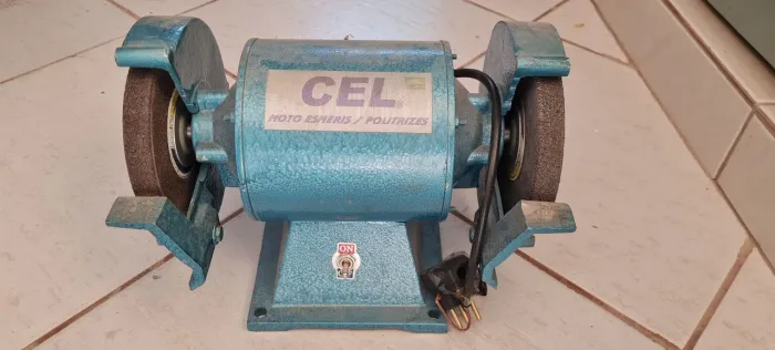 Esmeril Trifásico 1 CV