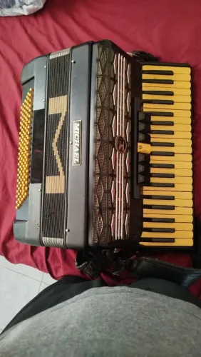 Sanfona/Acordeon Michael - Ótimo Estado