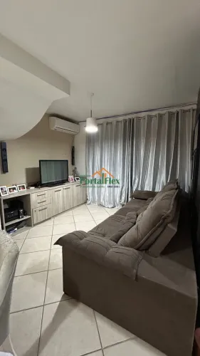 Casa à venda em Morada de Laranjeiras - Serra/ES