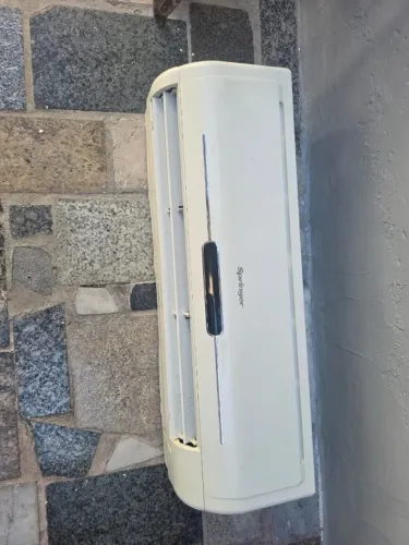 Ar condicionado Springer 220V 9000 btu