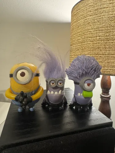 3 brinquedos McDonalds Minions