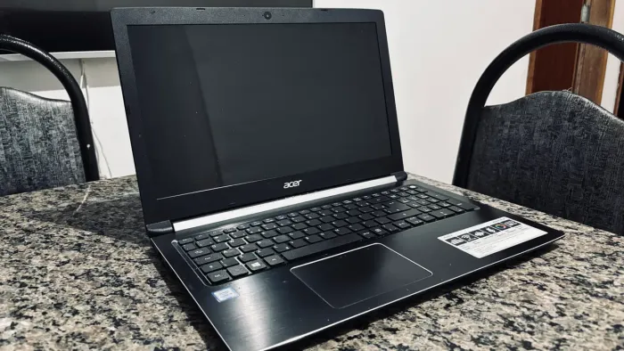 Notebook Acer i5 7200 2.6 a c turbo 3.1 ghz c ssd 256 novo gb 8gb ( lindo notebook) 940m 