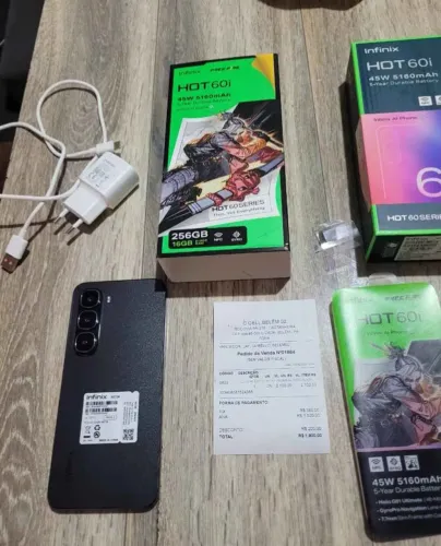 Infinix HOT 60i, 16 de RAM, 256GB - versão Free Fire