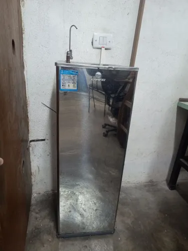Bebedouro em aço inoxidável 